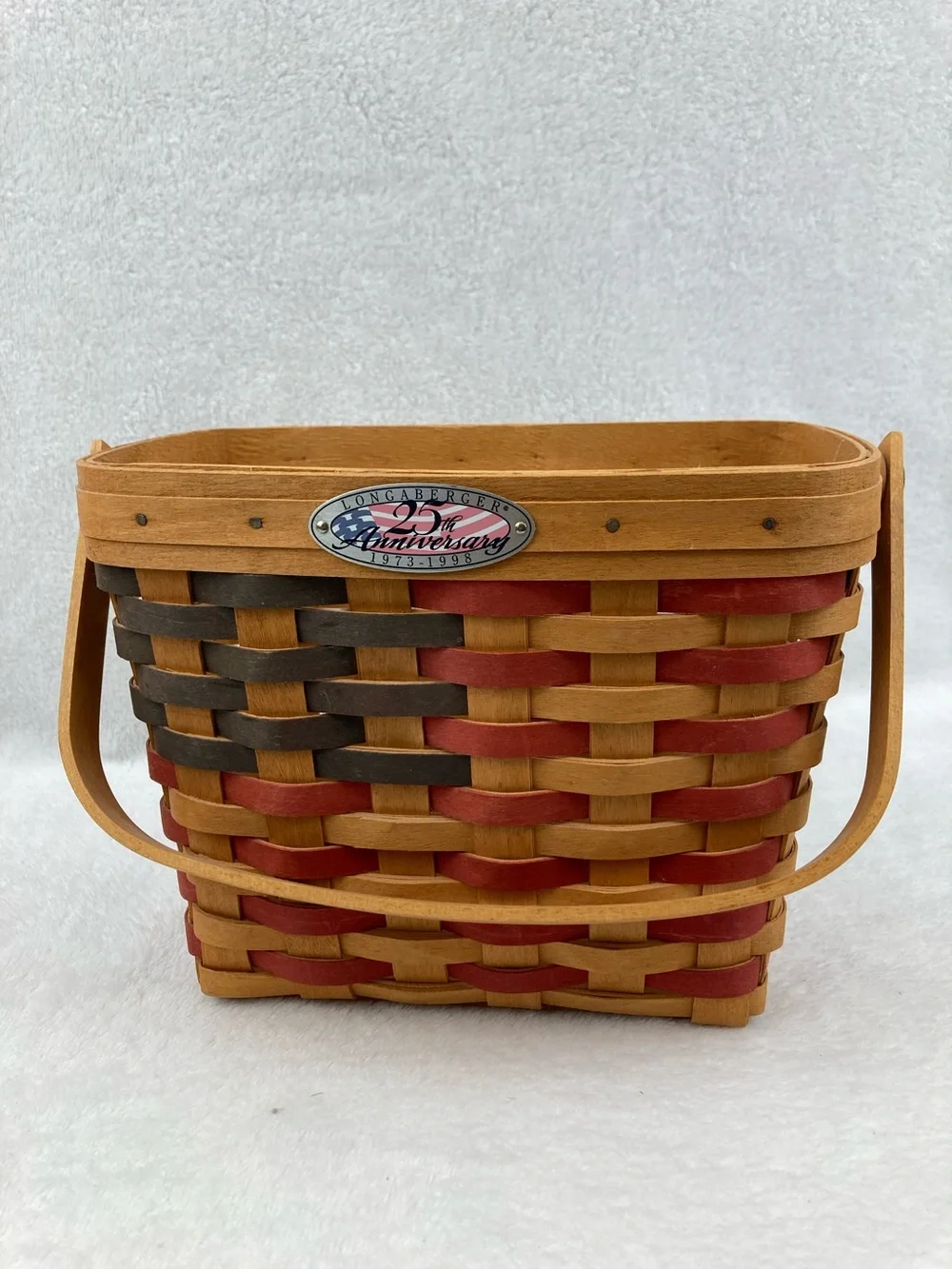 VTG Longaberger 25th Anniversary Americana Hand Woven Basket 10” x 5” x 7”